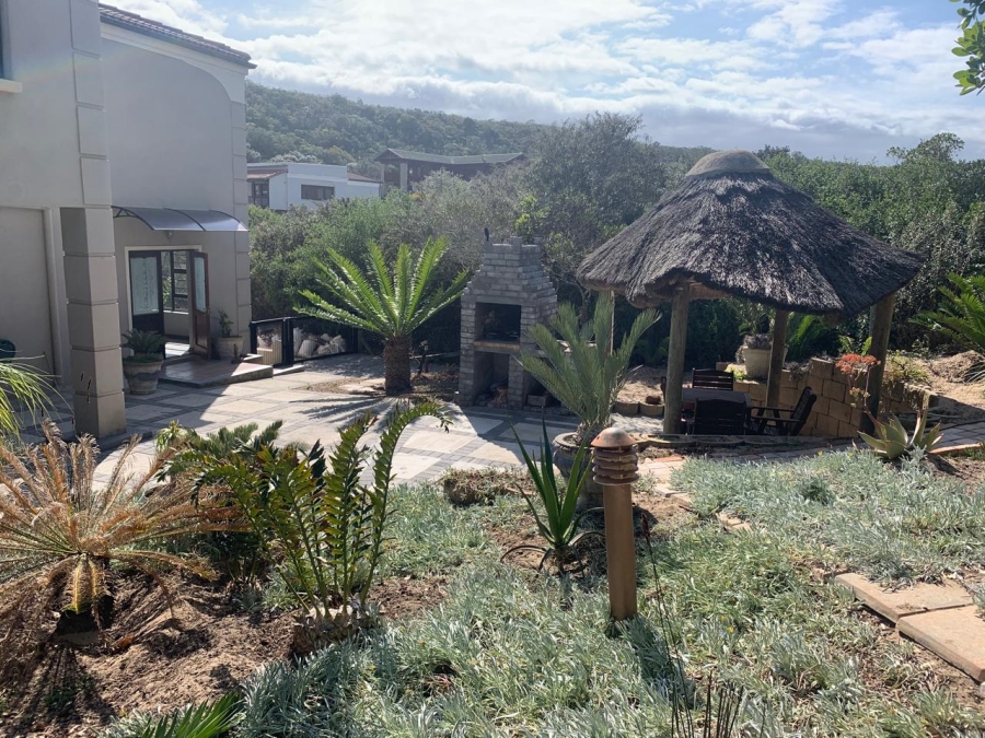 4 Bedroom Property for Sale in Cola Beach Western Cape